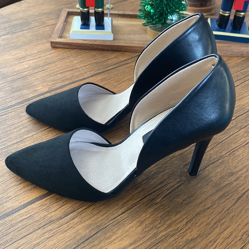 Gorgeous black heels